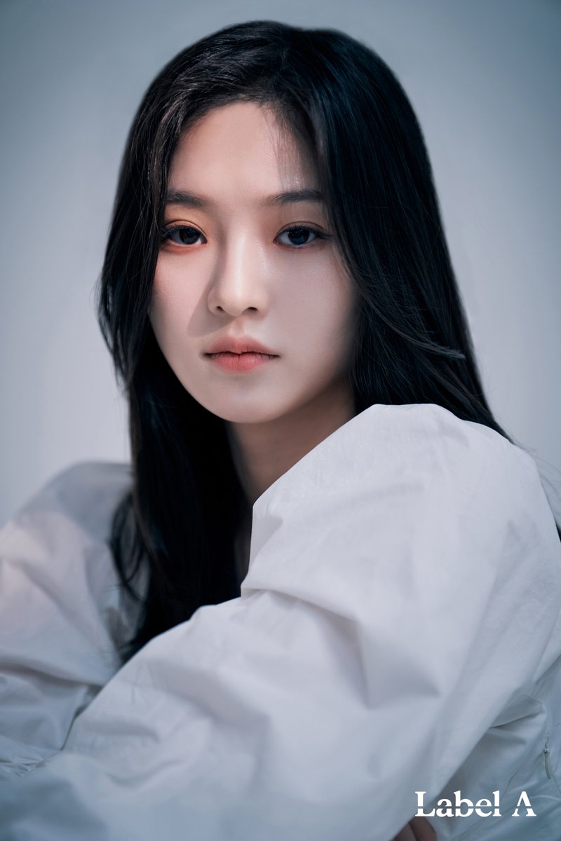 hyobean_'s tweet photo. 정효빈 New Profile🌸
💌 New Single release
2025. 12. 07(Sun.) 6PM KST
#LabelA #정효빈
#Jeonghyobean https://t.co/pBrKaDmAtt