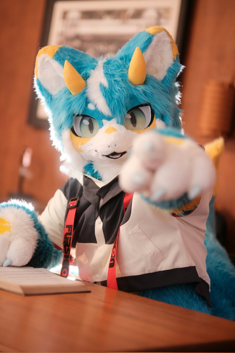 You!

#FursuitEveryday 

📸<a href="/Breadragon/">Breadragon(Commission Close) 🔜 HowlSoup</a>