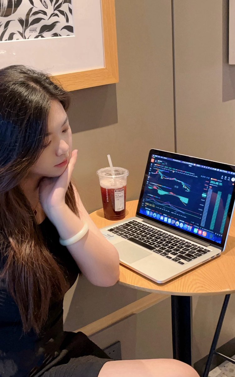 Rubybb69's tweet image. 新号互关，不论你是不是蓝v只要关注我我必回关，而且不取关，来走一波