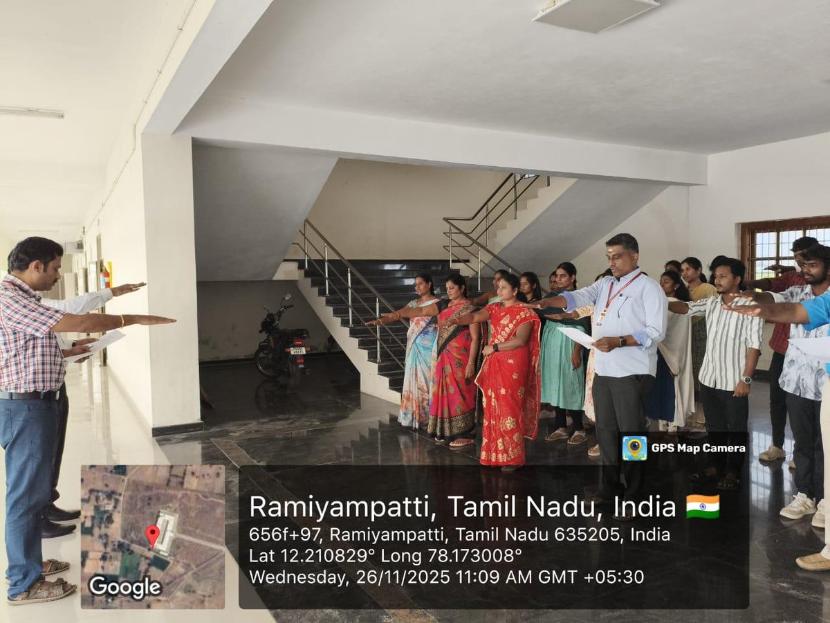 PeriyarVarsity's tweet image. 🇮🇳 Constitution Day Pledge held at Periyar University today (26.11.2025) led by Director (i/c) Dr. M. Selvapandiyan.

#ConstitutionDay #PeriyarUniversity #NSS