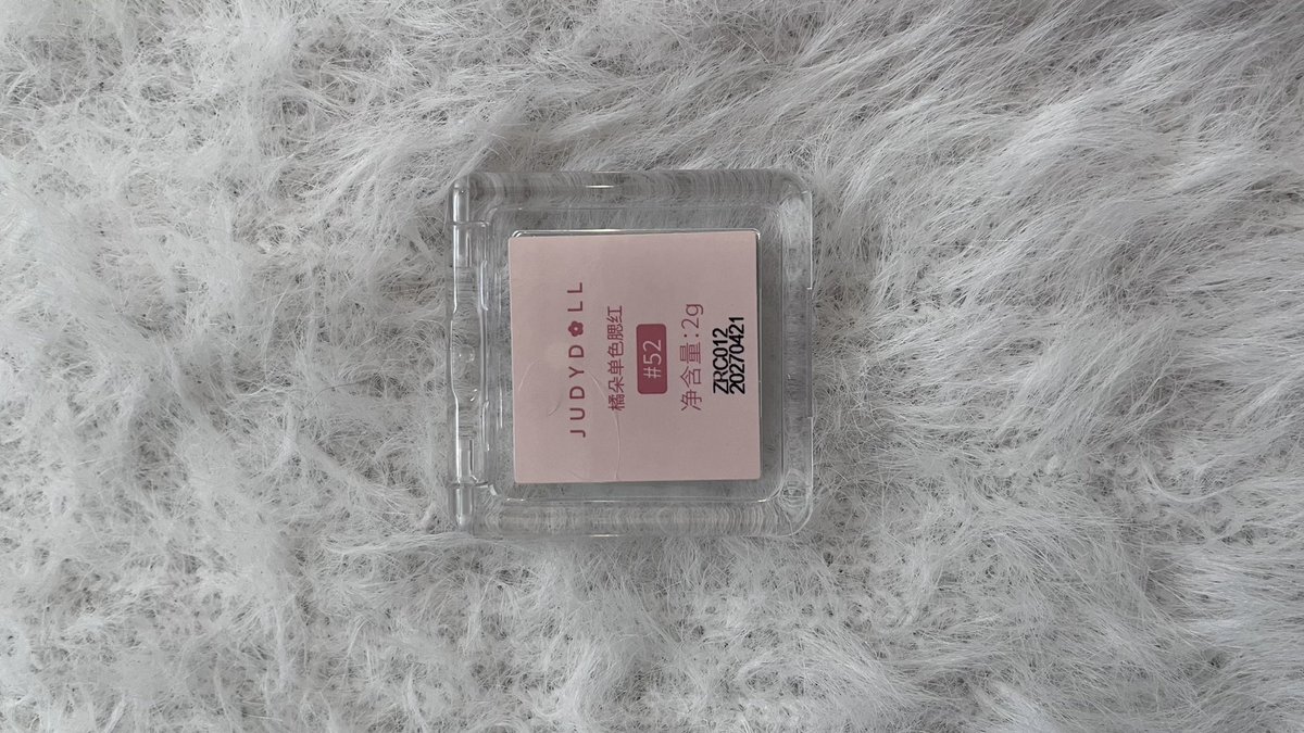 Jennie bukan Kim tweet media