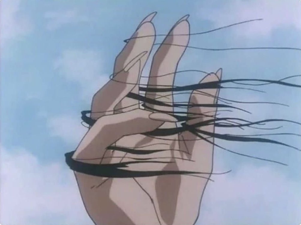 realiazed's tweet image. me every time i touch my hair: