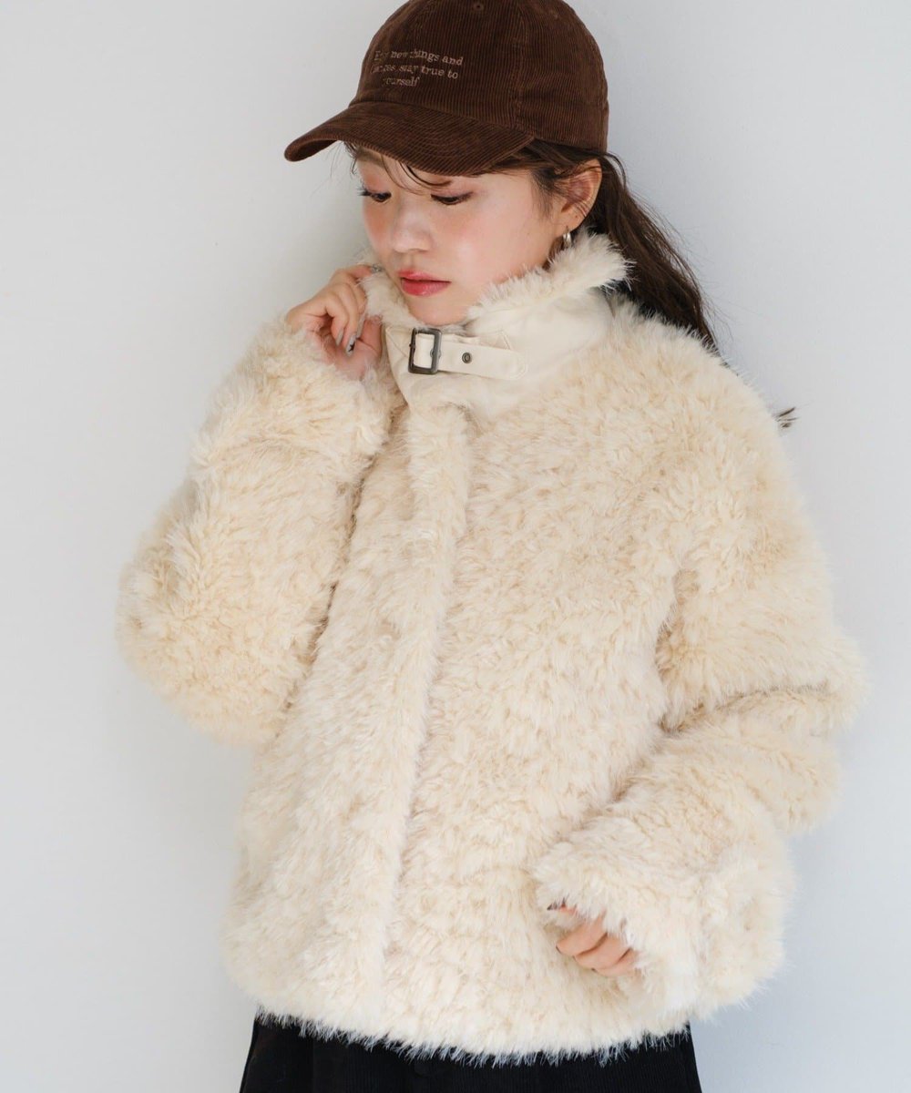 今、ファーコートが人気です！！🪽 □Kastane(カスタネ) カールミドル