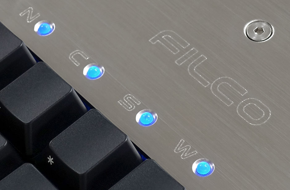 年末年始BIG SALE開催🔥
Majestouch Stingray Metal SUS Edge
LowProfile赤軸／LowProfileスピード軸
今ならすべて35%オフ！

冷徹なまでに美しいステンレスの輝き
無駄を削ぎ落としたインダストリアルデザイン

✅Low Profile Switch採用
✅薄型キーキャップ
✅超高剛性パームレストを兼ねた天板