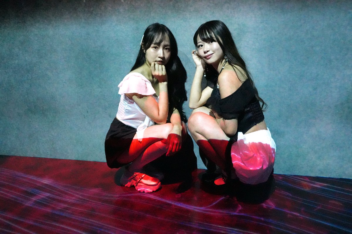 K70_55's tweet image. ペア撮⑯20250927(#teamLabBorderless)
#たんたん さん(@tantan8_rcc)
#Cocoa さん(@Cocoa__0922)

まだまだ続くよ💦

SONY α6700
Tokina atx-m 11-18mm F2.8 WE

#ピントの合ってない写真もいい写真😅
#チームラボボーダレス