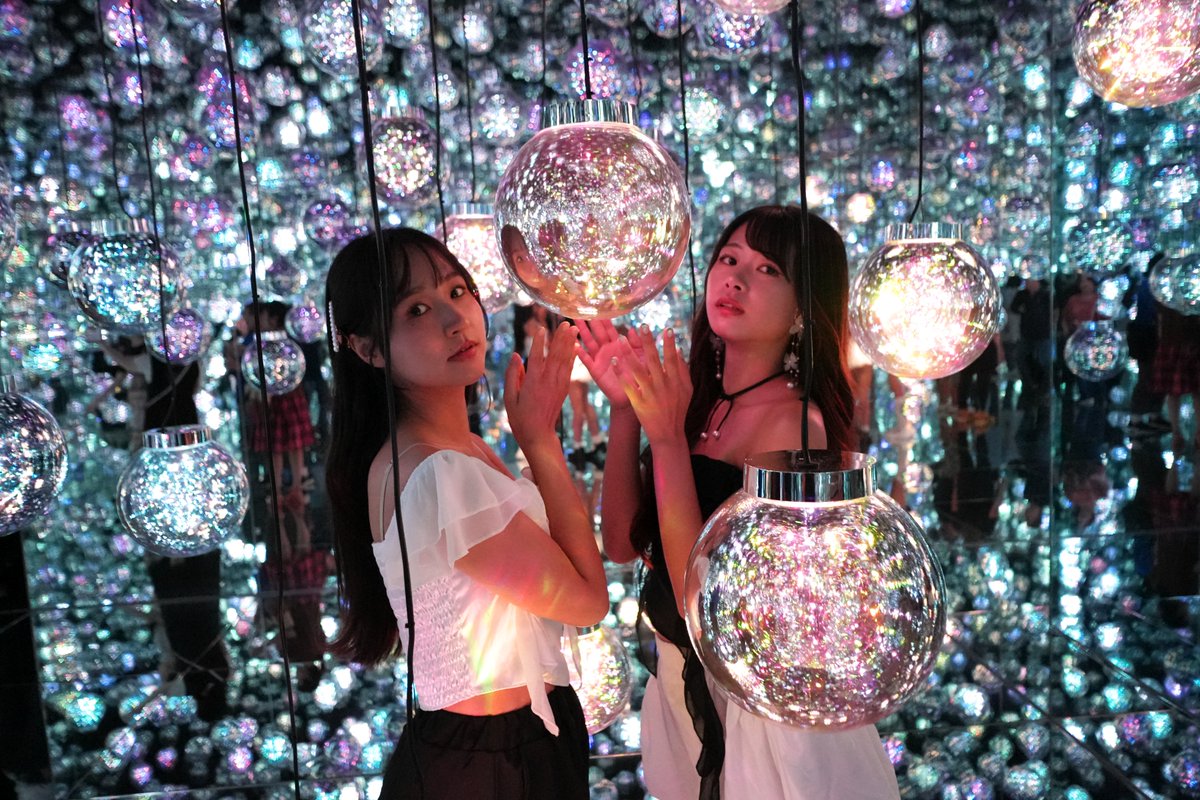 K70_55's tweet image. ペア撮⑯20250927(#teamLabBorderless)
#たんたん さん(@tantan8_rcc)
#Cocoa さん(@Cocoa__0922)

まだまだ続くよ💦

SONY α6700
Tokina atx-m 11-18mm F2.8 WE

#ピントの合ってない写真もいい写真😅
#チームラボボーダレス