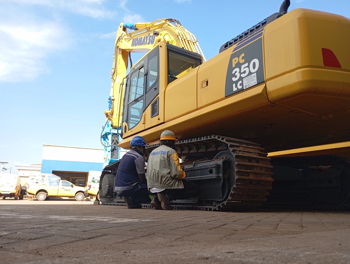 VictoriaEquipm1's tweet photo. Internal training is a vital part of building a strong and reliable team at Victoria Equipment. As we onboard new After-Sales Support personnel, this training ensures they gain the technical skills,product knowledge, and customer service skills needed to deliver excellent support https://t.co/ar7QGltFDY
