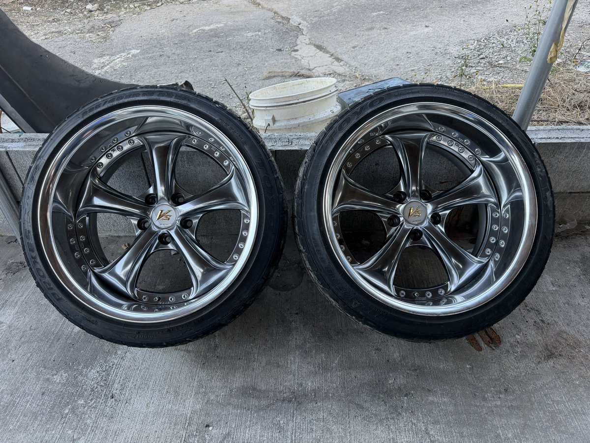 VS-KF 18インチ 9.5J -29 Aディスク 色 BSB タイヤは付属しません 2本