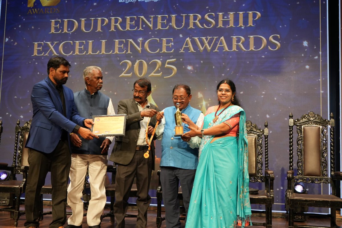 HelloIntec13514's tweet image. 🏆Edupreneurship Excellence Awards 2025 – Chennai Chapter 🏆

18.11.2025 stands as a milestone achievement — 🎉our first step toward creating a powerful change in the field of education.

#edupreneurshipawards2025 #educationleaders #chennaievents #kggroup #ayyaafoundations