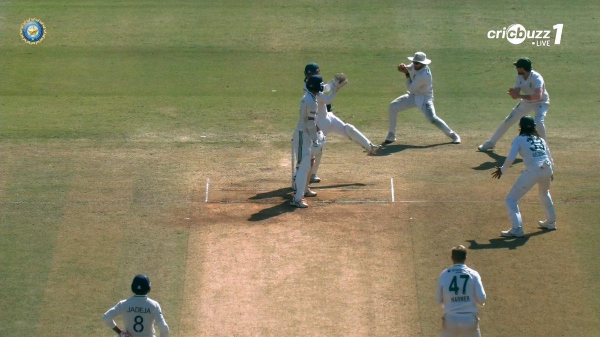 lightningspeedk's tweet image. 9th catch for Markram in this test!

#SimonHarmer #IndvSA #TeamIndia #Proteas #Guwahati #Cricket