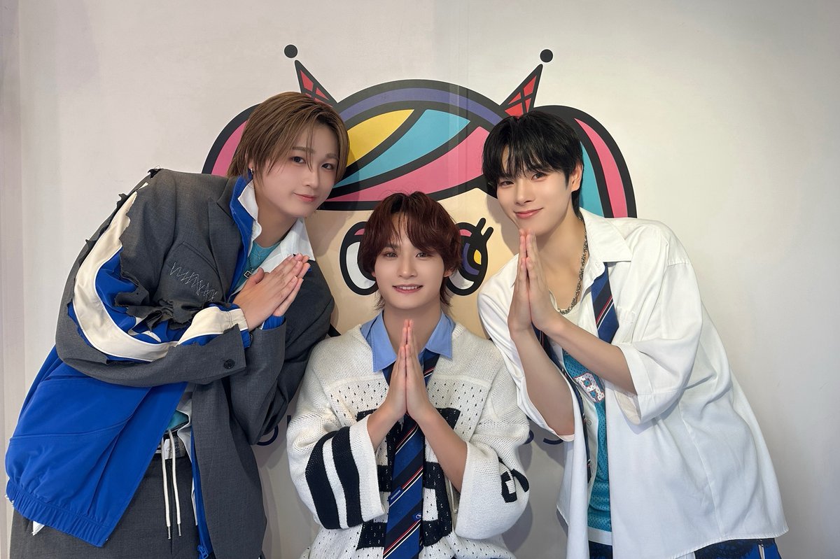 [📸]

#トヨイルエンタメ
第15回放送は「#寺尾香信のお寺ジオ」公開生放送✨

#DXTEEN の3名が視聴者の方からのお悩みを解決！更にメンバーも電話で特別出演👀💙
アーカイブもお楽しみに♪

次回は12月13日にお会いしましょう📻🌠

#寺尾香信 #田中笑太郎 #福田歩汰
#ShibuyaKStation
#渋谷クロスFM