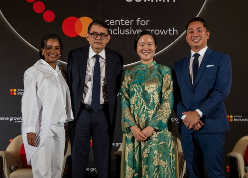 appsgadget's tweet image. Fuse Financing and GCash highlight tech-driven credit solutions for MSMEs at the Mastercard ASEAN Inclusive Growth Summit 2025. ₱323B disbursed to 10.2M borrowers. #GCash #MSMEFinancing #FintechPH #InclusiveGrowth @gcashofficial
