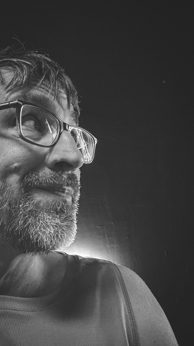 Guten Morgen - so, fertig warm… ab für ne Stunde aufs Laufband