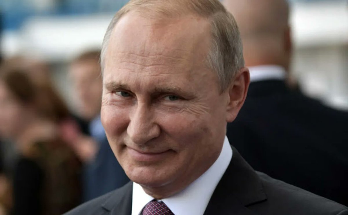 Trump_Fact_News's tweet image. 🚨🇷🇺🇺🇦🇺🇸 ALERTE INFO : Le Kremlin juge «inutiles» les tentatives européennes de jouer un rôle dans le règlement du conflit ukrainien, alors que la diplomatie s’accélère autour du plan américain. Iouri Ouchakov estime que les Européens «se mêlent inutilement» du dossier, tout en…