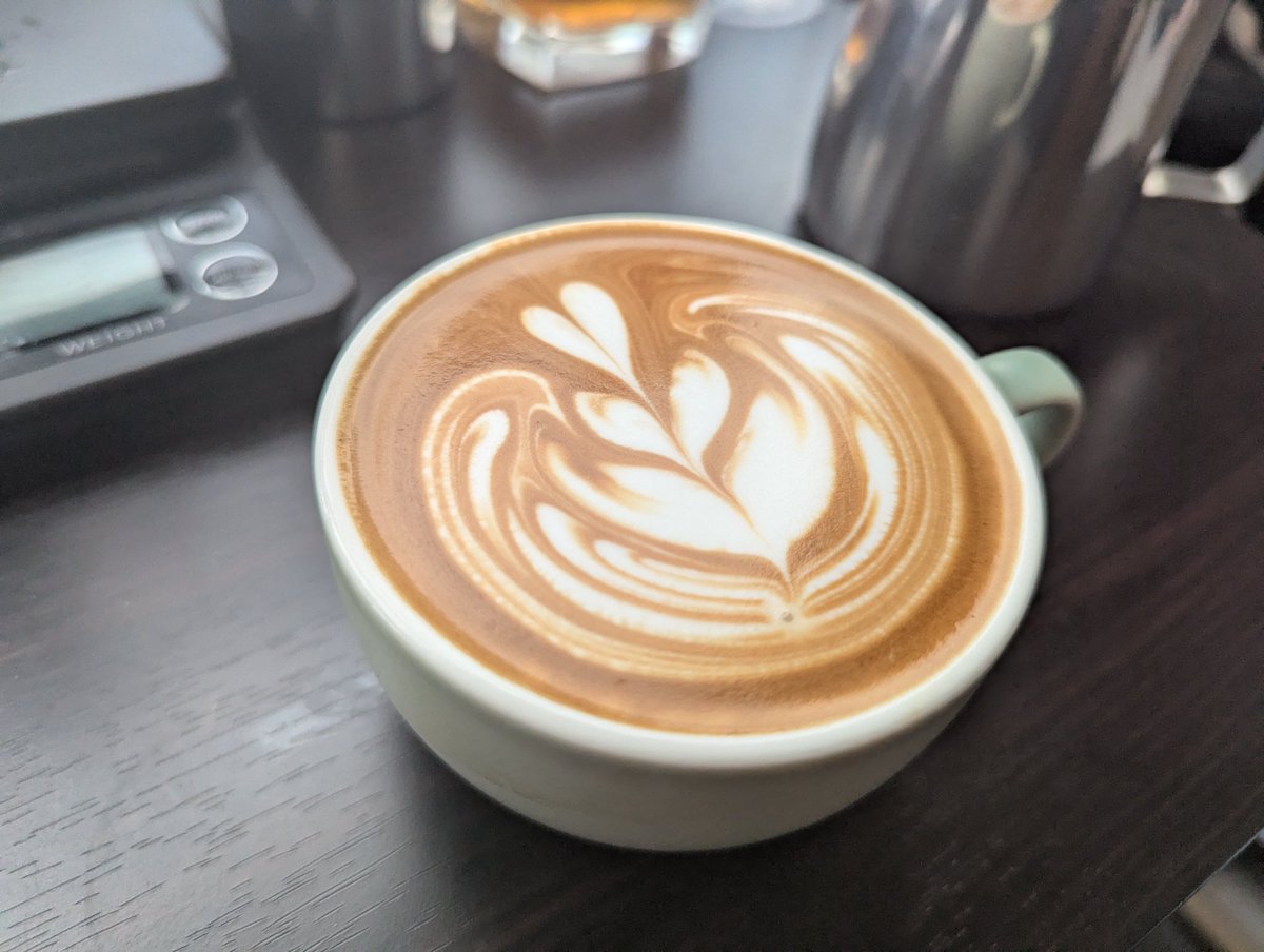 はやく喫茶リコリコで働きたい