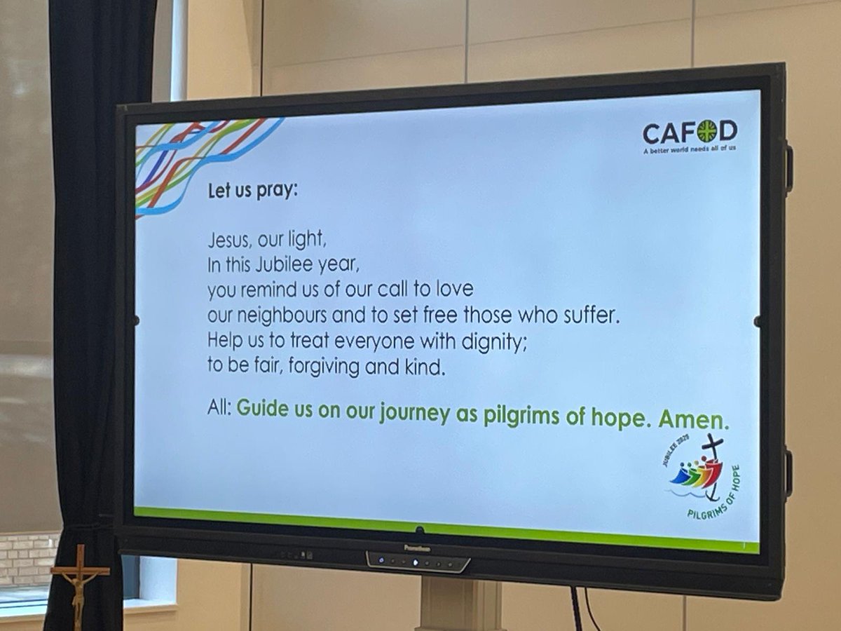 St_JohnFisher's tweet image. In a recent assembly, our student ambassadors lead a prayer during our Jubilee Celebration Day, and revisited our Jubilee Pledge. #personalgrowth #CommunityGrowth
@RC_Southwark @CAFODSchools @medway_council