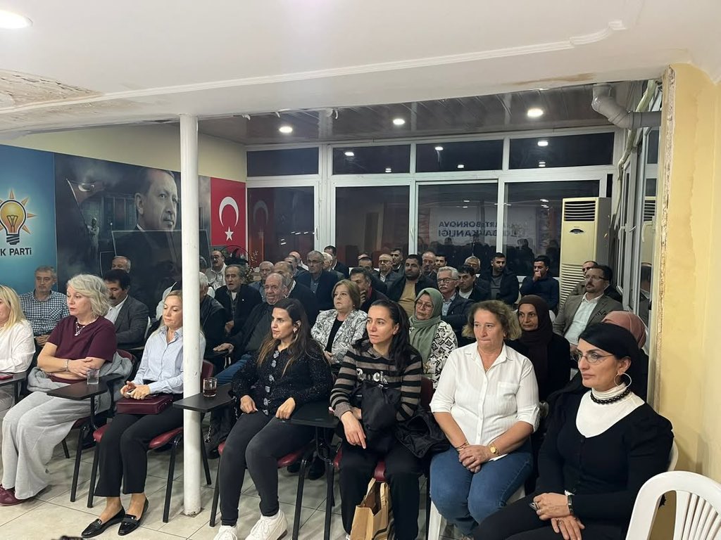 Kasım Ayı Daraltılmış İlçe Danışma Meclisi toplantımızı; İl Başkan Yardımcımız Mirhan Bedir, İl Teşkilat Başkan Yardımcımız Saadet Doğru, İl Disiplin Kurulu Başkanımız Koray Toprakçı ve Meclis Üyemiz Musa Çevik’in katılımlarıyla gerçekleştirdik.

İlçe danışma meclisimizin, ortak