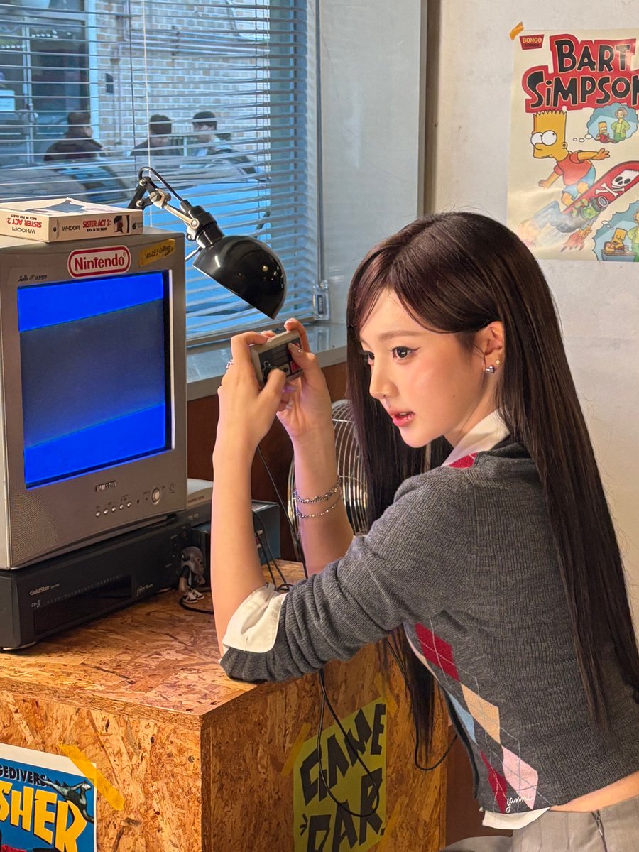 triplescosmos's tweet image. 😜

#tripleS #트리플에스 #トリプルS
#トリプルエス #トエス
#YeonJi #연지 #ヨンジ