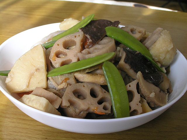 n_hotline_en's tweet image. [Japanese Cuisine] Meet がめ煮 - Fukuoka&apos;s heritage simmer: chicken, root veg, and a deep soy-dashi broth that tastes like home. Curious? Follow for recipes, history, and where to taste it.