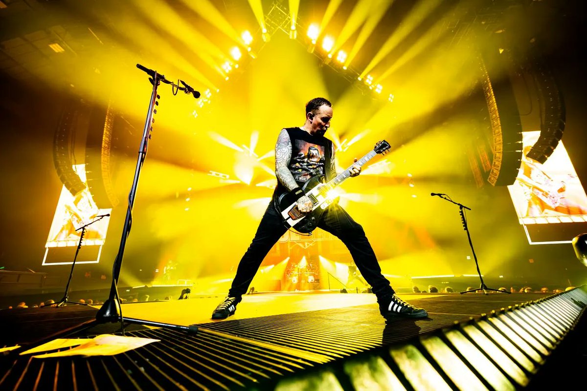 RecCollMag's tweet image. The latest Gig Gallery photos of #Volbeat are at recordcollectormag.com/gig-gallery/vo…