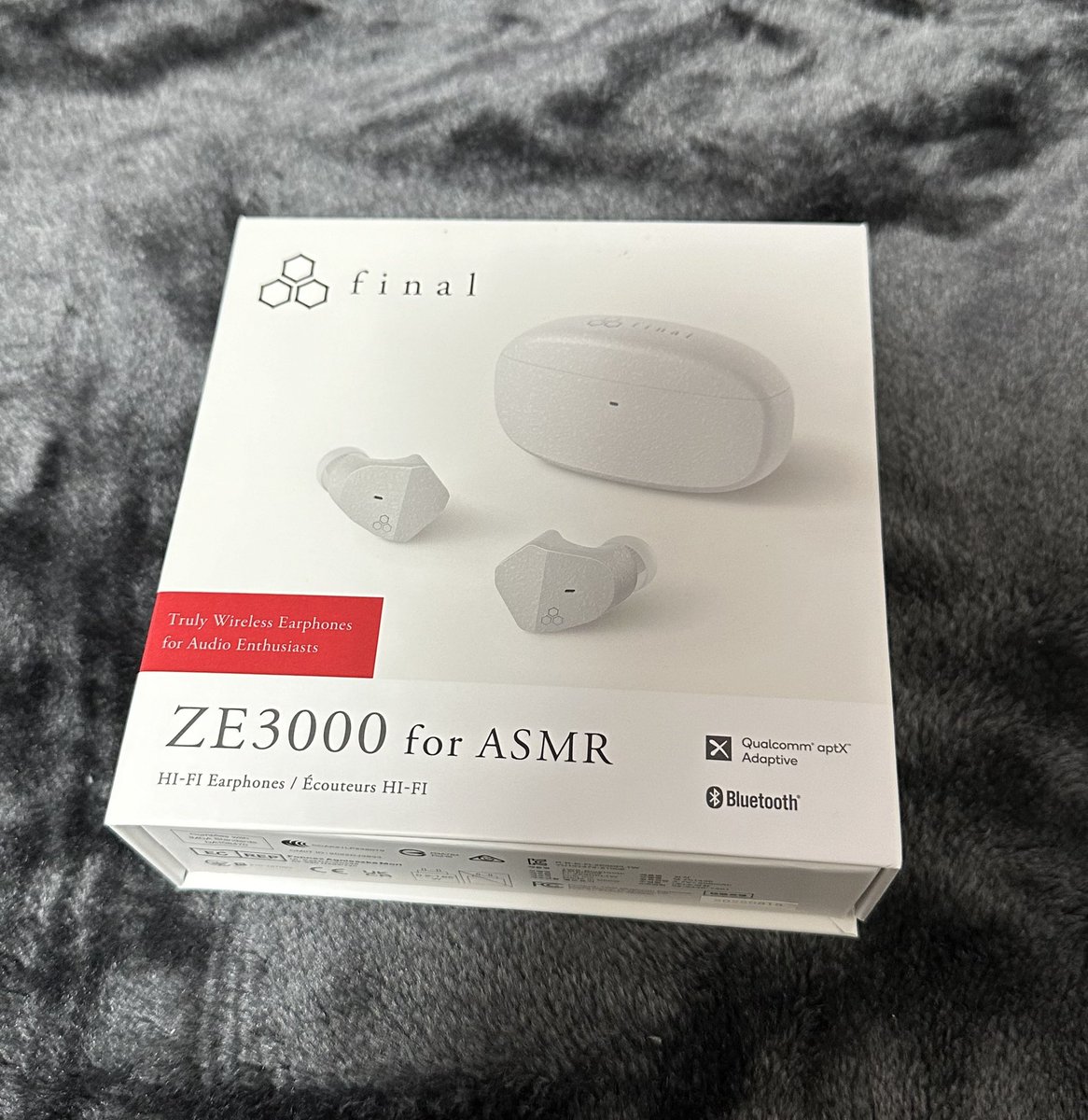 underkmr's tweet image. finalさんのイヤホンが届きました。
試聴会に参加した際、今までのものとは異なる衝撃的な感覚を味わわせて頂いたので、ずっと楽しみにしていました。
大切に使わせていただきます🙏😌