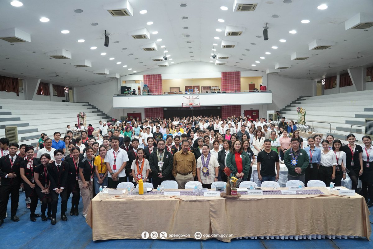 opengovPH's tweet image. On November 19, 2025, Batangas State University became a vibrant hub for open governance for the final leg of the PH-OGP’s #OGPinas Nationwide Advocacy Campaign in CALABARZON. 

Read full post here: facebook.com/opengovPH