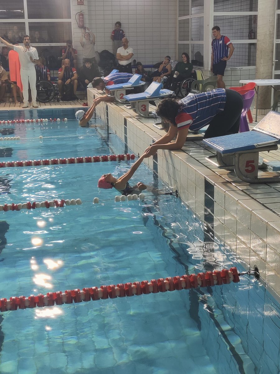 cnmataro's tweet photo. 🏊L’equip de natació adaptada guanya per primer cop la Lliga Catalana amb 5.982 punts, amb grans actuacions individuals i un creixement notable del grup!🏆

🔗Llegeix la crònica: https://t.co/lYrtMIZA1C https://t.co/TzUxs676RL