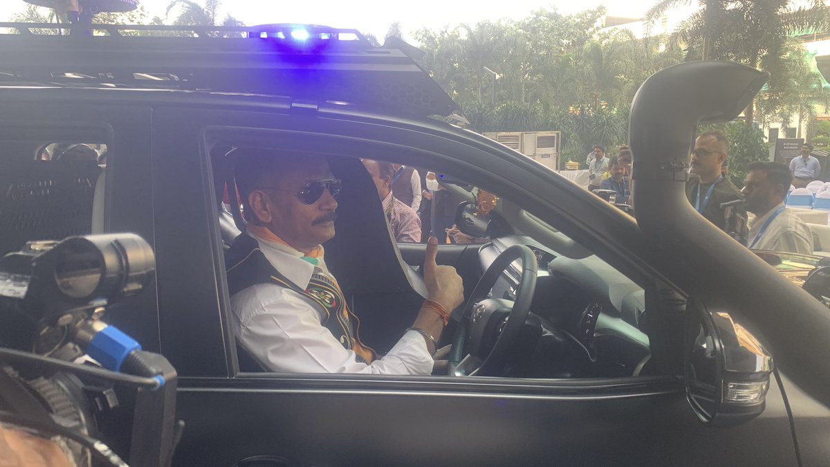 mohamme43370656's tweet image. The *Indrajaal Ranger* has officially been unveiled and is already operational with *Punjab Police* and *BSF*. A major breakthrough in autonomous anti-drone defense and border surveillance. *Stay tuned for what’s next!*  
#IndrajaalRanger #BorderSecurity #Drone @IndrajaalCUAS