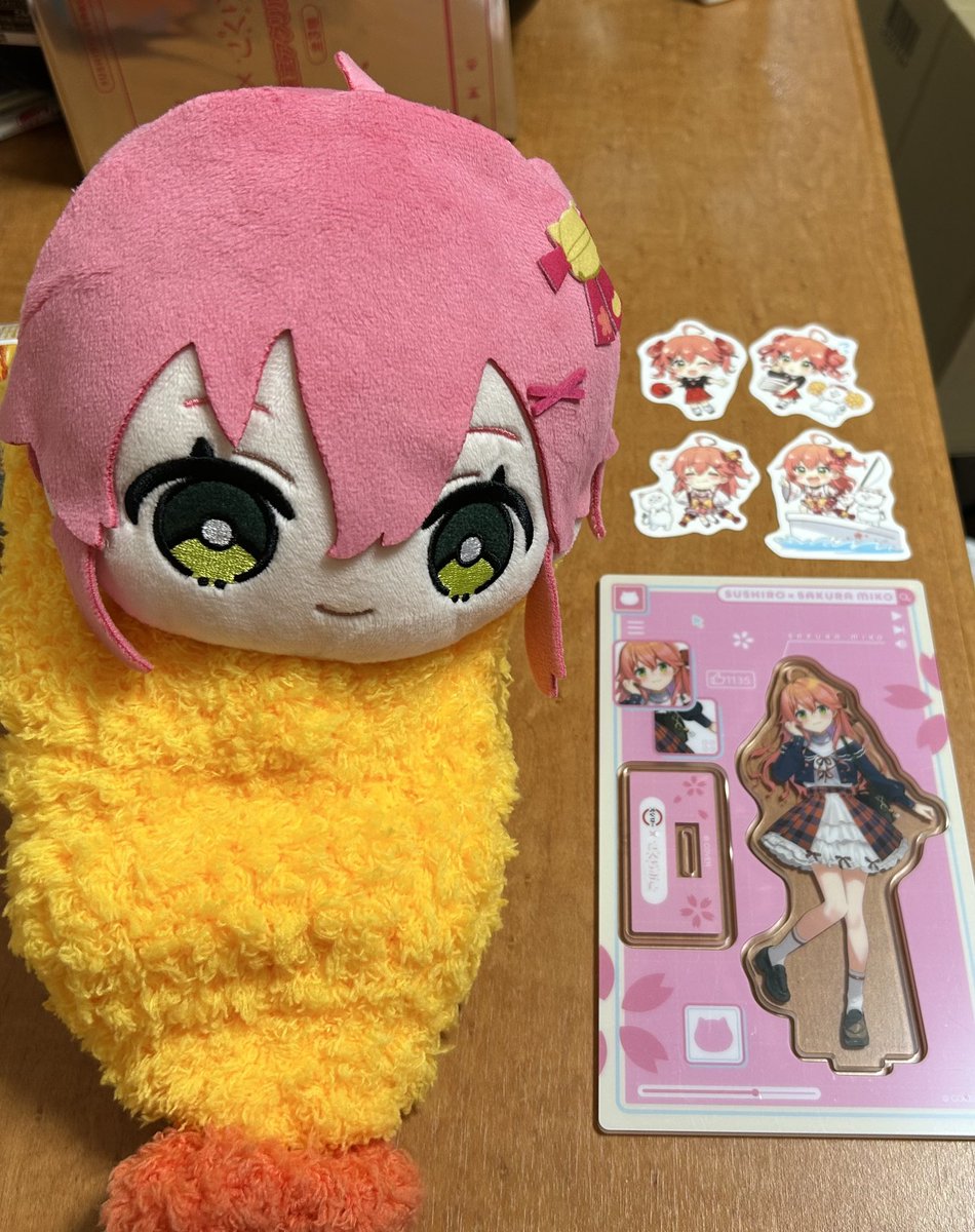 uwu nye miko sushi girls 🌸🍣

#にゃっはろ～スシろ～
#スシローさくらみこコラボ