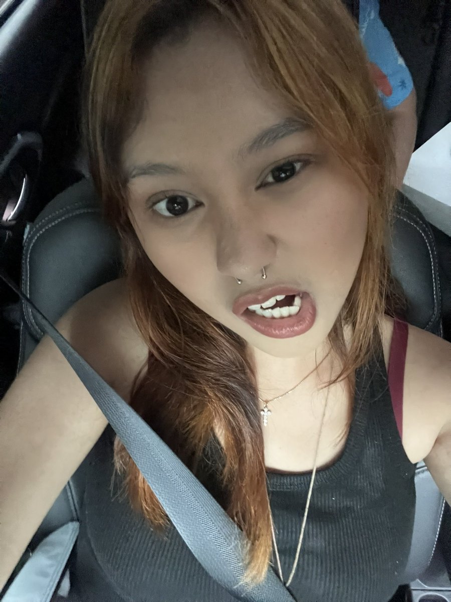 lyonoraaa's tweet photo. #COERselcaday https://t.co/qbLUWWe28h