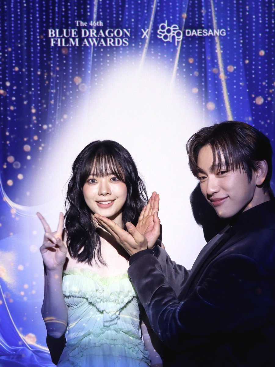 zzangnyeong's tweet image. 사진끌어안음