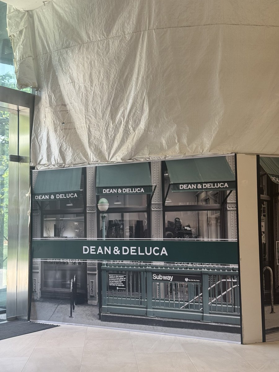 Ekkamai Cornerにディンデル！