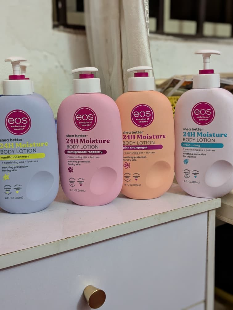 __chef_o's tweet image. Who wants a review of these moisturizers? So you know which not to spend your coin on. #fragzspace