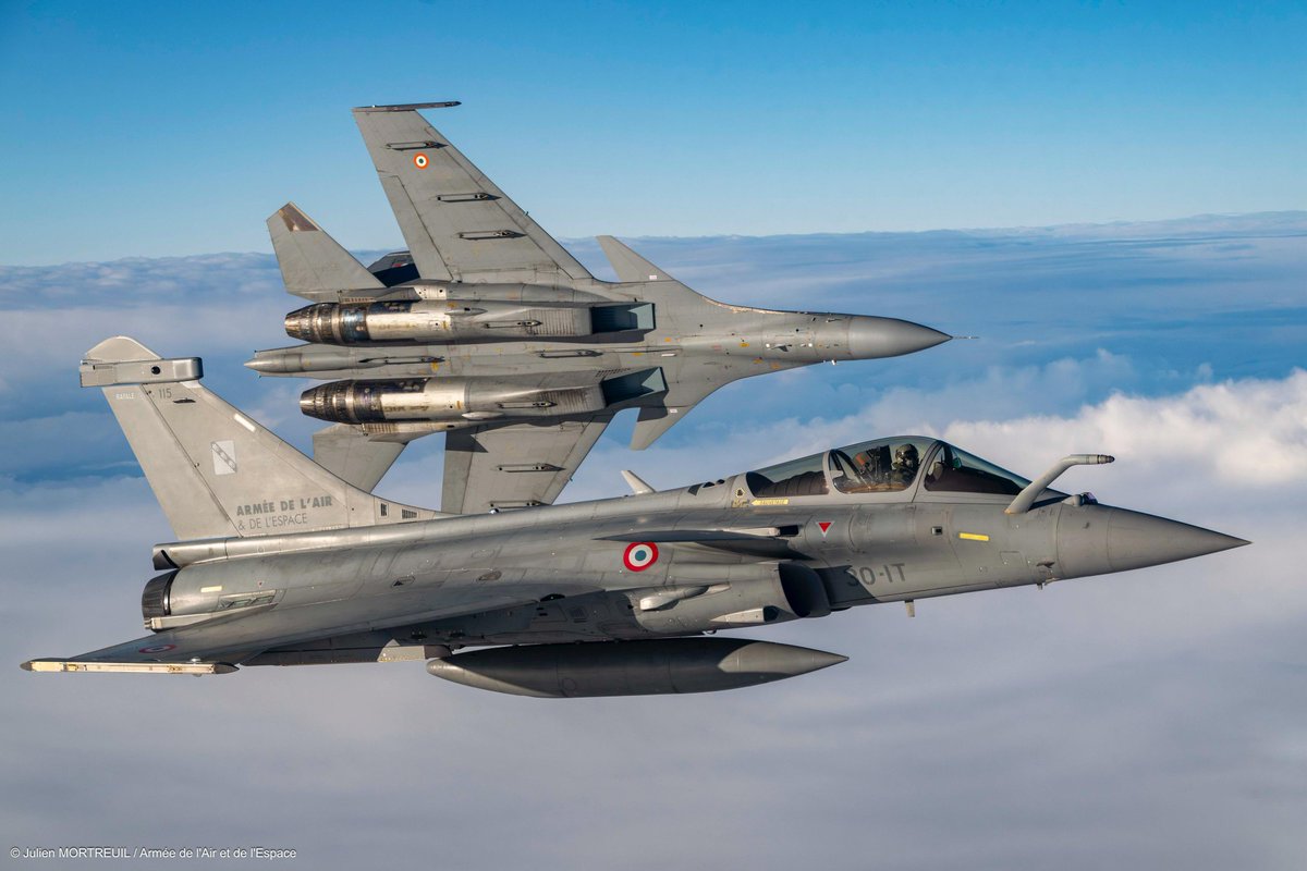 IAF_MCC's tweet image. #ExerciseGaruda25: Maintaining a high operational tempo, the Indian Air Force and French Air and Space Force crew are working seamlessly together, executing varied mission profiles and showcasing outstanding proficiency.
The professionalism, precision, and cohesive teamwork…