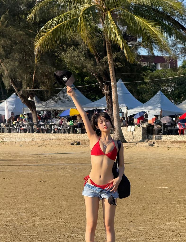 coreleeone's tweet image. 🥵🥵🥵