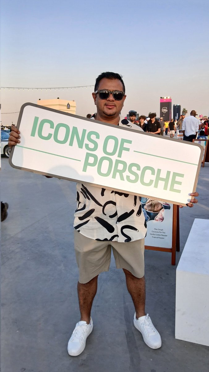 imranSa11984161's tweet photo. ICONS OF PORSCHE, DUBAI : Being a fan of Porsche Cars i had to attend rhe main event of ICon of Porsche event over the weekend. Holding up the board being a fan! #Immi76 #IConsOfPorsche #DubaliousDude #PorscheDubai #EventLife #DubaiEvents #Dubai🇦🇪 https://t.co/hQBrL2SyWa
