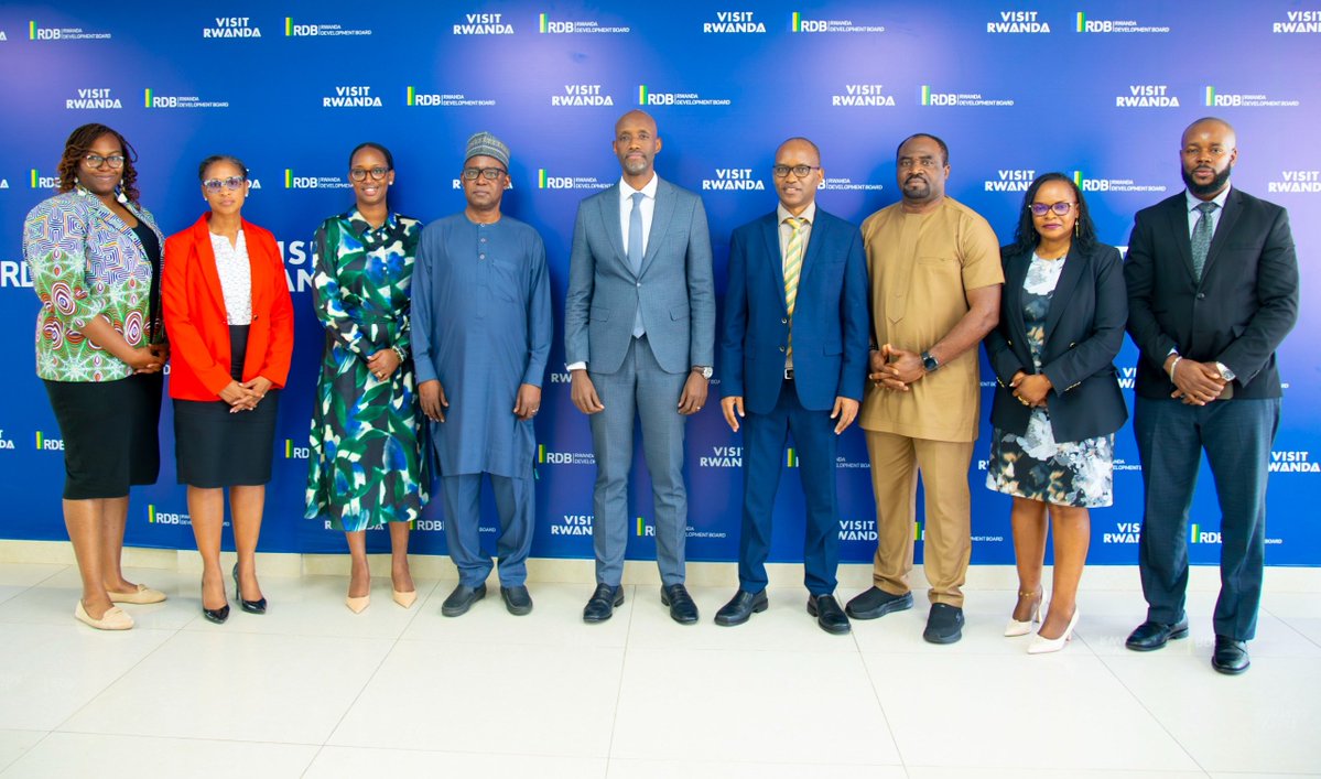 dean_irak's tweet image. RDB CEO @afrika_jean met with a delegation from the African Development Bank @AfDB_Group, led by Dr. Laouali Garba, Manager of Agricultural Research, Production and Sustainability, to discuss advancing strategic projects in the agriculture sector.
#AFDB #Agriculture #Rwanda
