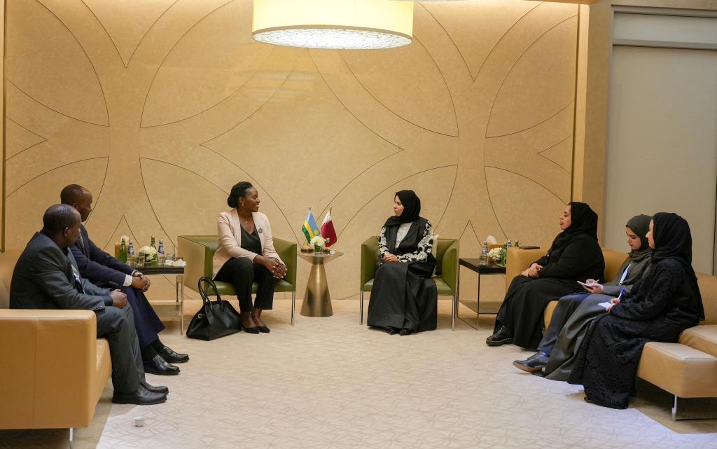 Rwanda_Edu's tweet image. Yesterday, the Minister of State, @ClaudetteIrere, shared Rwanda’s experience in implementing the Zero Out Of school Project, after which she held a meeting with the Minister of Education and Higher Education of the State of Qatar.