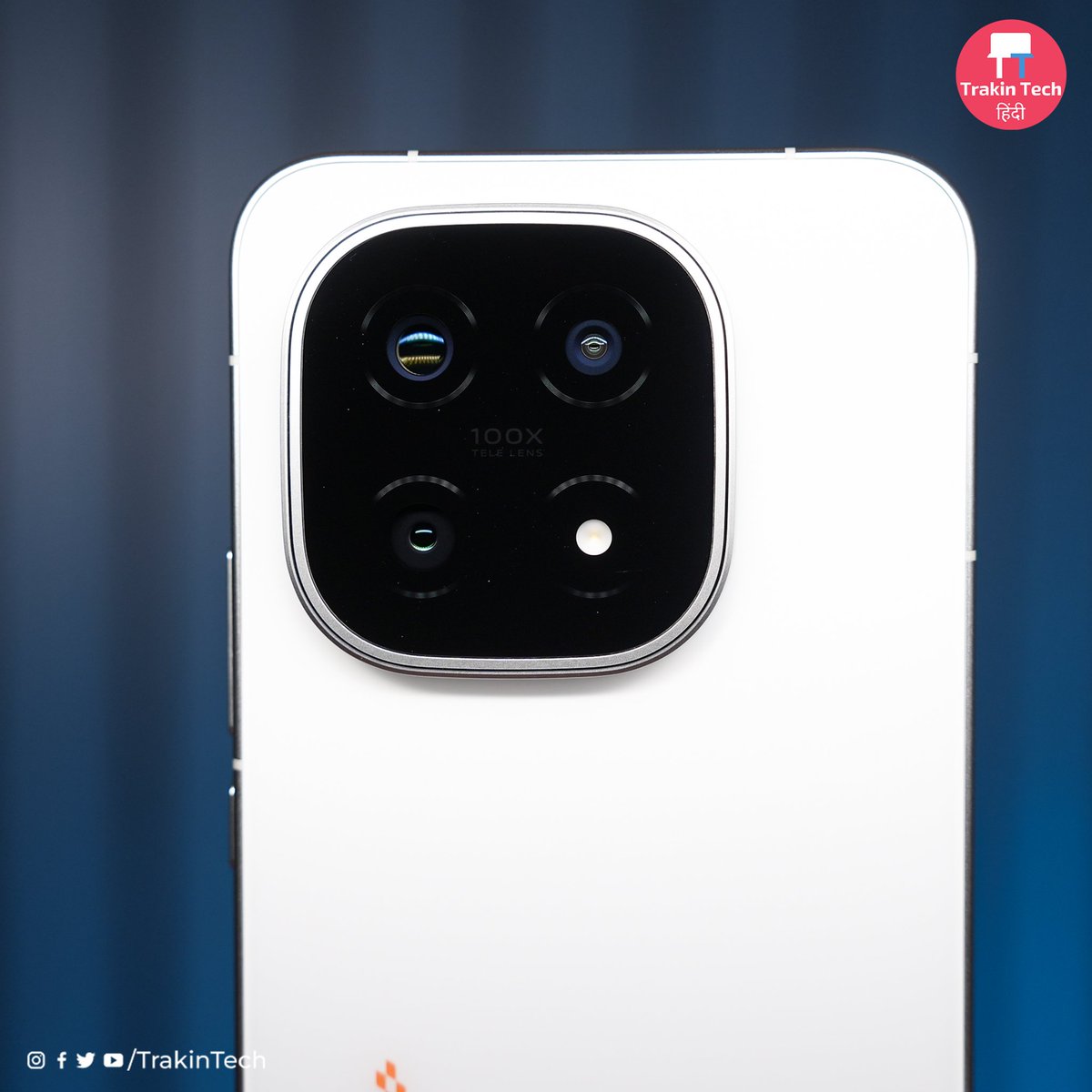 TrakinTech's tweet image. iQOO 15 Launched in India 🇮🇳

📱6.85&quot; 2K LTPO 144Hz AMOLED Display (M14 Panel)
💾Snapdragon 8 Elite Gen 5 (3nm) SoC
📸50MP (Main) + 50MP (3X Periscope) + 50MP (UW) Rear Cameras
🤳32MP Front Camera
🔋7000mAh Battery
⚡100W Wired + 40W Wireless Charging
⚙️ Android 16, Origin OS 6…