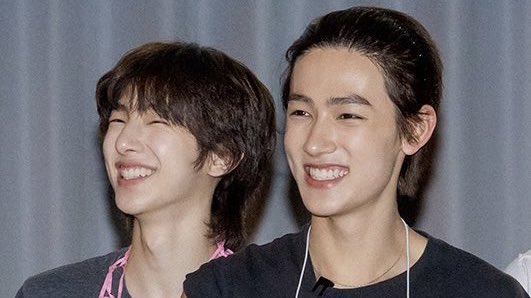 2cortis's tweet image. i love you my bias line