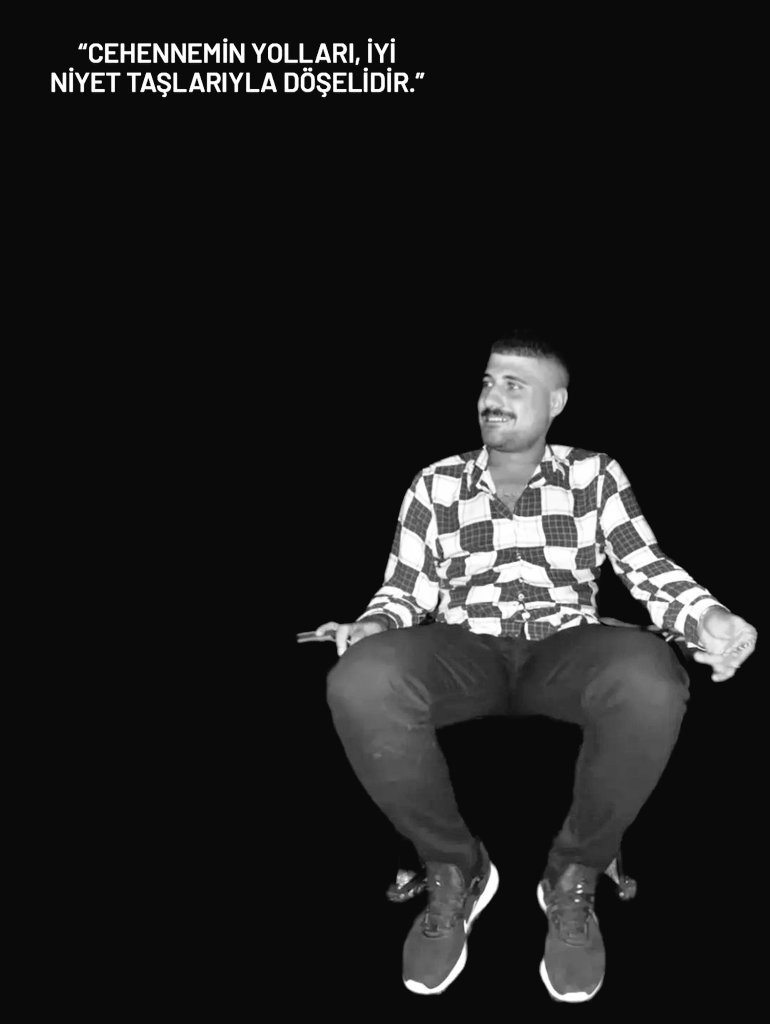 Siz ölümüne yaşayan, risk alan insanlar değilsiniz. O yüzden laflarınızı fazla büyütmeyin. Yazdıklarınızla yaptıklarınız birbirine uymuyor, konuştuğunuz kadar yaşamıyorsunuz, iddianız boş. <a href="/sedat_peker/">Sedat Peker</a>