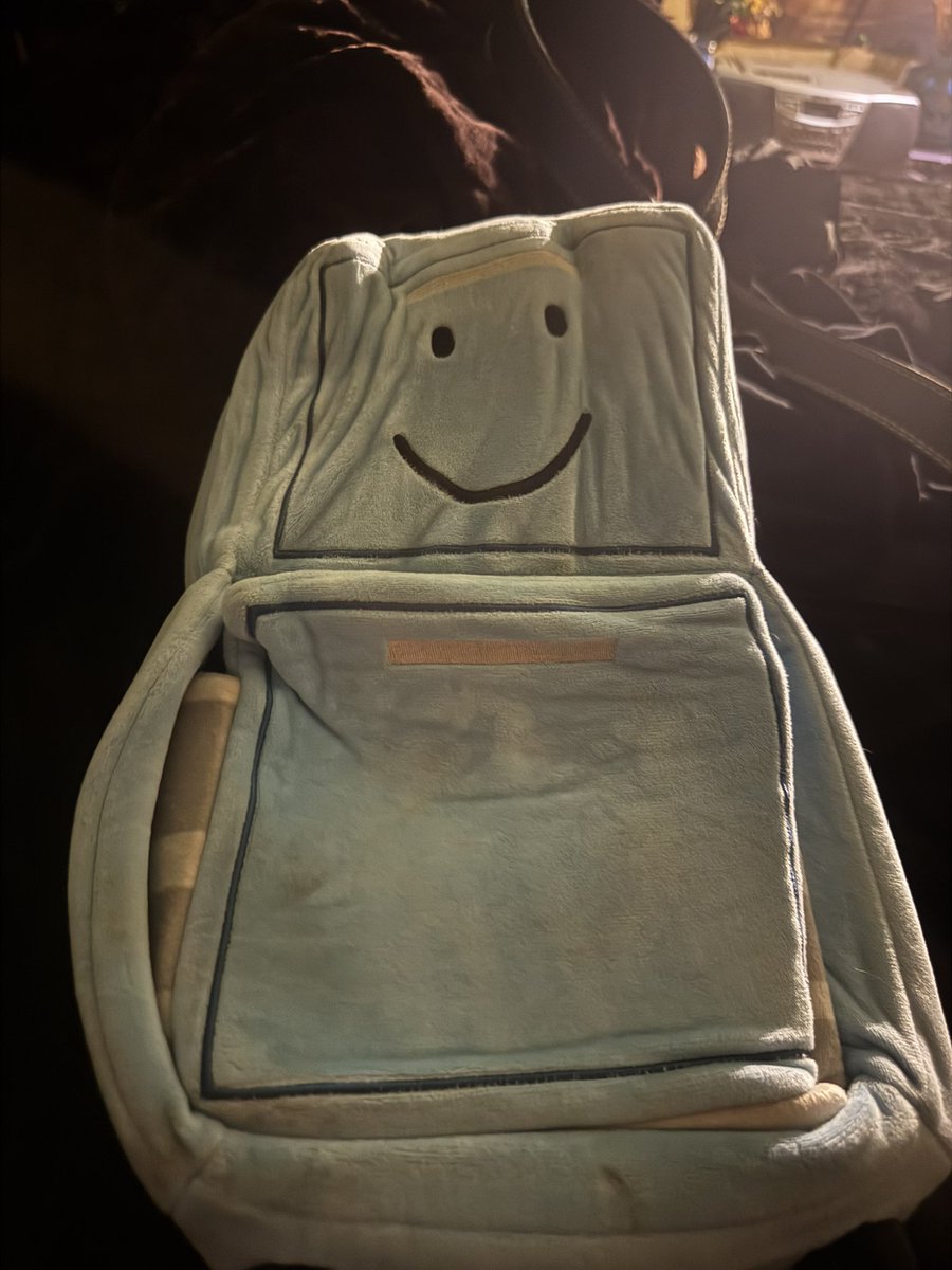 MorteDramatist's tweet image. I ACCIDENTALLY SLEPTH ON.HER FOR TOO LONG OHMY GODCABBY IM SORRY