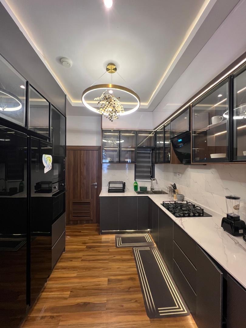 livingin_ng's tweet image. *New  luxury 2bedroom*  *apartment in ikate* 
24hrs electricity
Good ambiance
Gym
Snooker board
Ps5
Balcony with city view 

📍Address:ikate

Rate:190k per night
Caution fee:100k
December rate:350k 

#shortletsinlekki #shortletsinlagos