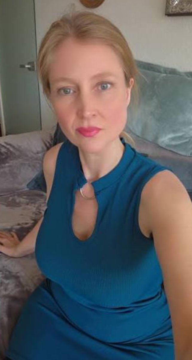 BlondeFin's tweet photo. I just got accused of being AI Generated because apparently I'm "too pretty to be real" 😂

My content goes back way before AI photos and videos were even possible. Some men just can't handle being rejected by a woman 🙄

findom finsub paypig https://t.co/SmwuEy3pjq
