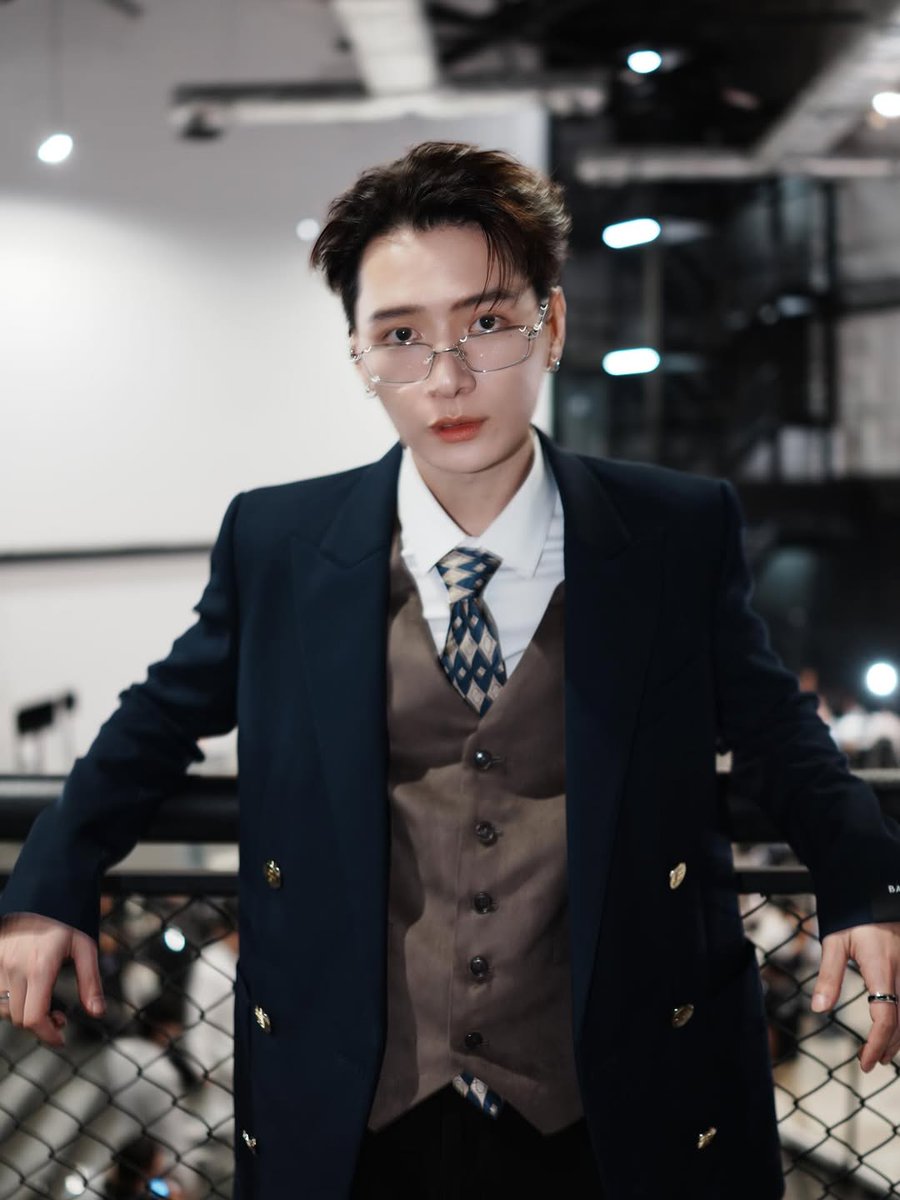 TrendUpdateKS's tweet image. IG update : kristtps 

instagram.com/p/DRgw1_ZEfuf/… 

KRISTSINGTO MAGIC VIBES 2026

#GMMTV2026
#ยูยู่ของคุณพี  #KristPerawat