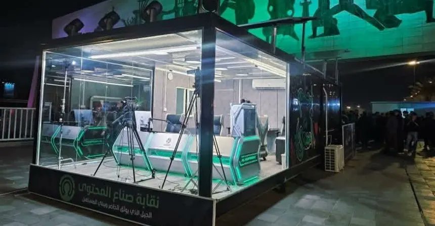 أثق في ان منظمي تبرعات الغرفة الزجاجية، أبرياء .. لكنهم بطريقة ما ، كانوا وسيلة لتطهير وتبييض بعض الايادي الملوثة بالدم و بالمال السياسي .