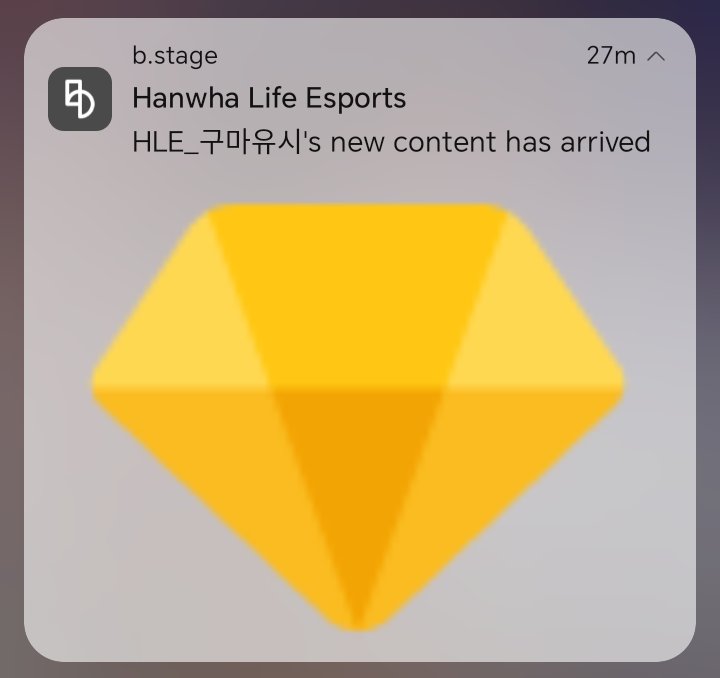 hideonbts's tweet image. algún alma caritativa que nos comparta que dijo Guma? 🥺