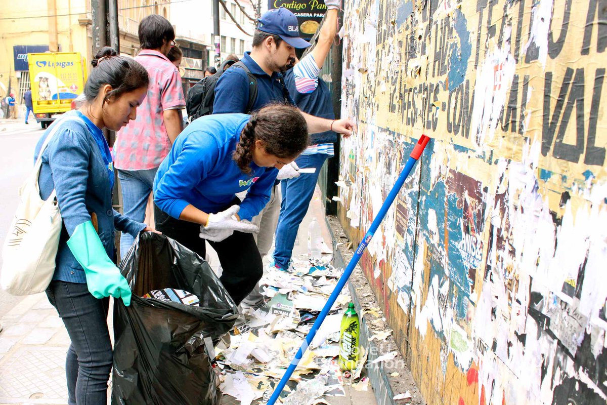 cleanworld_01's tweet image. intlweloveu.org/ko/saving-the-…

‘깨끗한 자연은
건강한 삶의 시작입니다’

국제위러브유(회장 장길자) ‘전 세계 클린월드운동’은 세계 각국의 오염된 도심, 공원, 산, 강, 바다 등을 정화하며 나무 심기, 사막화 방지활동, 생태계 보호, 환경보호캠페인, 환경보호 교육 및 세미나 등을 시행합니다.