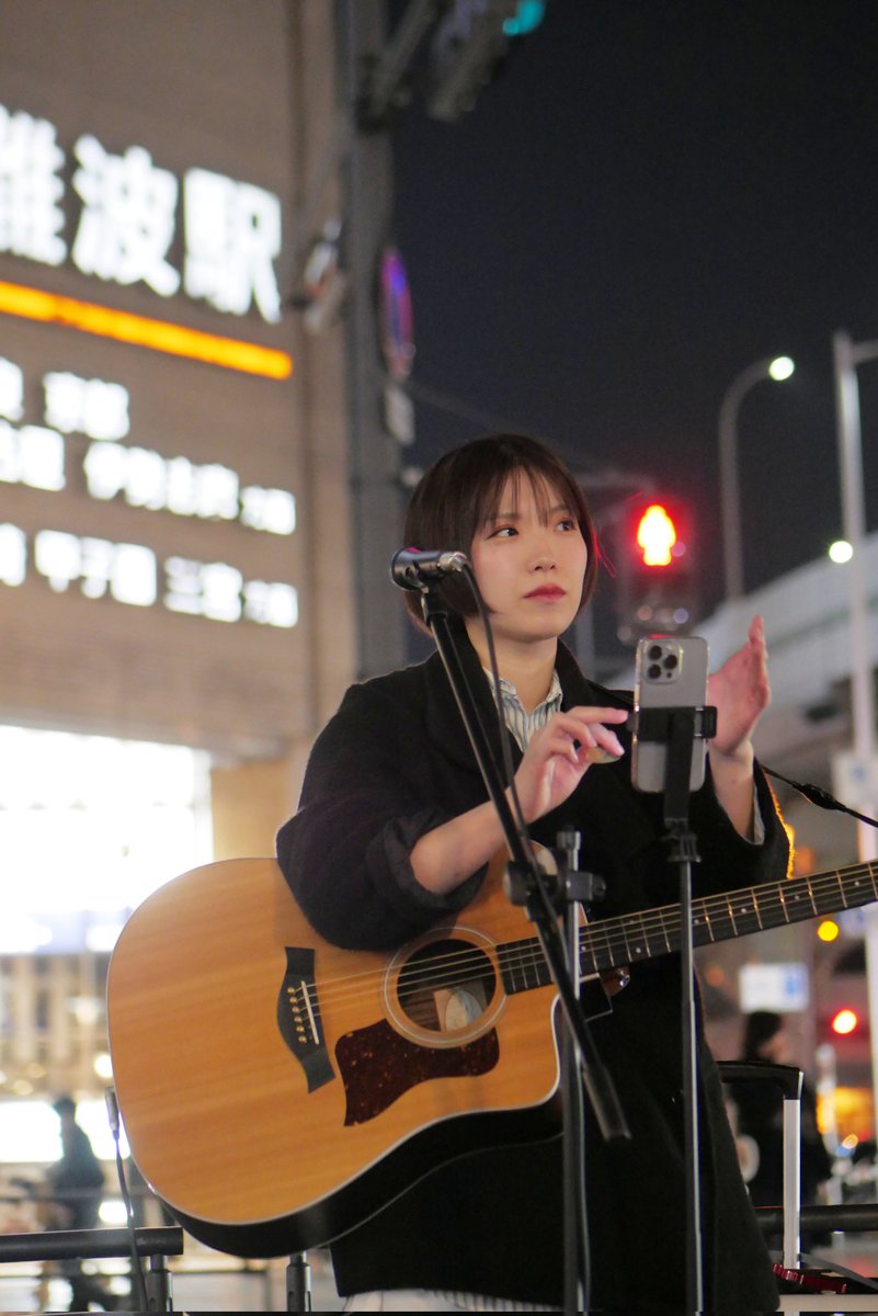 2025/11/24
難波路上
愛梨(あいあい)さん。

少し人の減った？街角で。
歩きやすくなったような…(しらんけど)

#難波路上