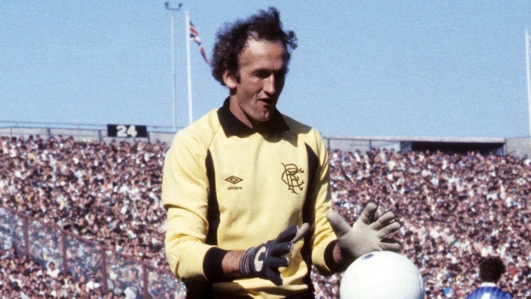 Happy Birthday to <a href="/RangersFC/">Rangers Football Club</a> legend and Hall of Famer Peter McCloy who is 79 today🔴⚪️🔵

Enjoy an interview with the Barcelona Bear and <a href="/RangersFPBC/">RangersFormerPlayers</a> Trustee as he recalls his Light Blues career🏆🙌

rfpbc.com/f/happy-birthd…